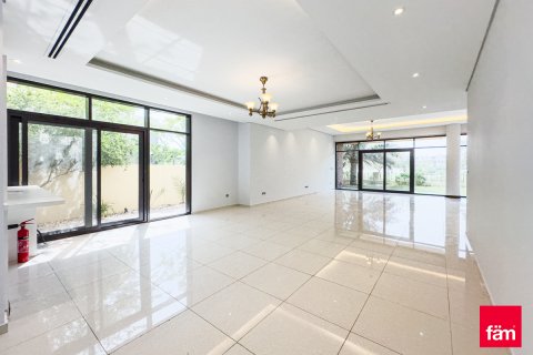 Vilë në Dubai, Emiratet e Bashkuara Arabe 5 dhoma gjumi, 640 m2. № 612618 - Foto 3