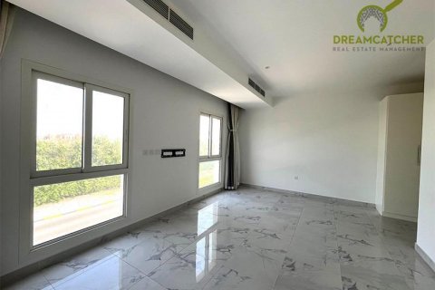 Vila v Al Hamra Village, Ras Al Khaimah, SAE 6 ložnice, 731.3 m² Č.: 588712 - fotografie 3
