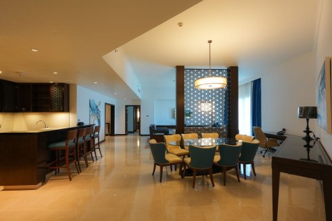 Apartament në The Marina, Abu Dhabi, Emiratet e Bashkuara Arabe 2 dhoma gjumi, 177 m2. № 594807 - Foto 5