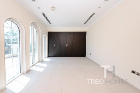 Vila v Jumeirah Park, Dubai, SAE 3 ložnice, 328 m² Č.: 590264 - fotografie 12