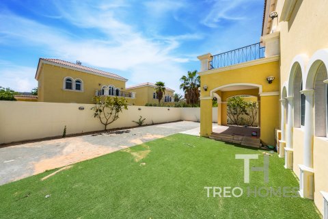 Vila v Jumeirah Park, Dubai, SAE 3 ložnice, 328 m² Č.: 590264 - fotografie 23