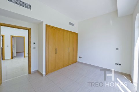 Vila v Jumeirah Park, Dubai, SAE 4 ložnice, 386 m² Č.: 590267 - fotografie 21