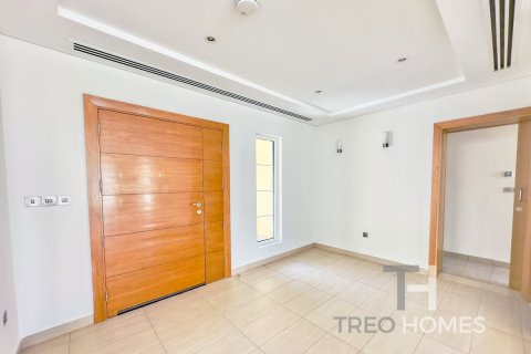 Vila v Jumeirah Park, Dubai, SAE 4 ložnice, 386 m² Č.: 590267 - fotografie 23