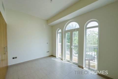 Vila v Jumeirah Park, Dubai, SAE 4 ložnice, 386 m² Č.: 590267 - fotografie 10