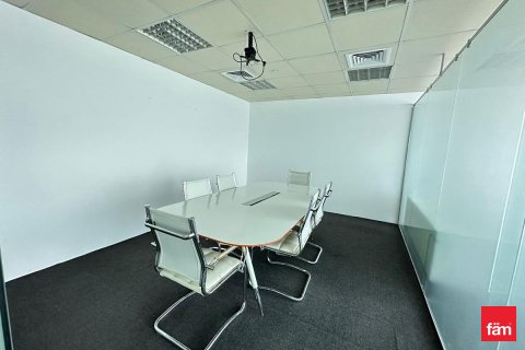 Opisina sa Dubai, UAE 92.4 sq.m. № 624806 - larawan 8