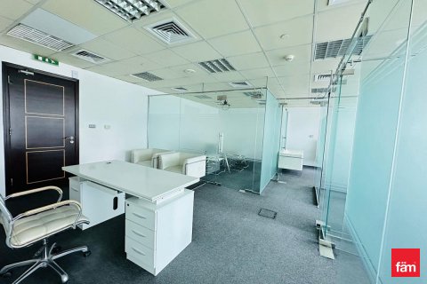 Opisina sa Dubai, UAE 92.4 sq.m. № 624806 - larawan 7
