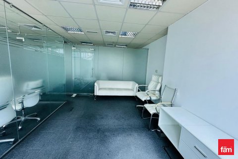 Opisina sa Dubai, UAE 92.4 sq.m. № 624806 - larawan 12