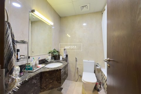 Apartment in Al Furjan, Dubai, UAE 2 bedrooms, 121.7 sq.m. № 625060 - photo 11