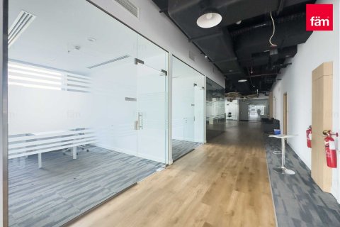 Biuro na sprzedaż w Business Bay, Dubai, ZEA 299.7 mkw., nr 622364 - zdjęcie 19
