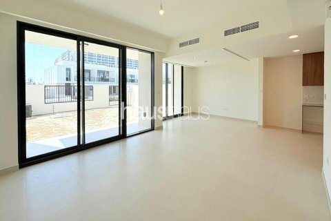 Vilë në Town Square, Dubai, Emiratet e Bashkuara Arabe 3 dhoma gjumi, 174 m2. № 626450 - Foto 3