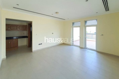 Vilë në Jumeirah Park, Dubai, Emiratet e Bashkuara Arabe 4 dhoma gjumi, 403 m2. № 626478 - Foto 8