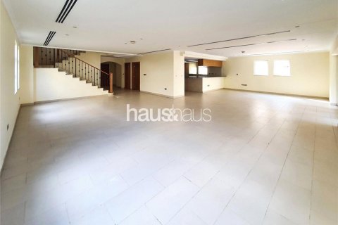 Vilë në Jumeirah Park, Dubai, Emiratet e Bashkuara Arabe 4 dhoma gjumi, 403 m2. № 626478 - Foto 2