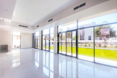 Vila v Al Furjan, Dubai, SAE 5 ložnice, 668 m² Č.: 626451 - fotografie 3