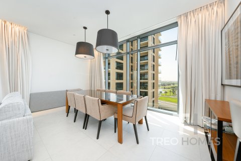 Apartment in The Hills, Dubai, UAE 3 bedrooms, 204 sq.m. № 586388 - photo 7
