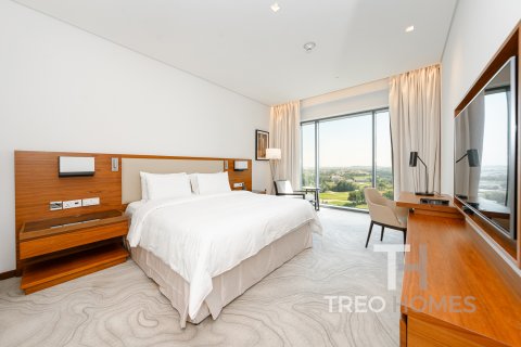 Apartment in The Hills, Dubai, UAE 3 bedrooms, 204 sq.m. № 586388 - photo 1