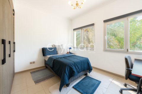Vila v Meadows, Dubai, SAE 5 ložnice, 362 m² Č.: 586193 - fotografie 22