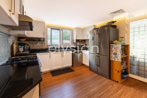 Vila v Meadows, Dubai, SAE 5 ložnice, 362 m² Č.: 586193 - fotografie 4