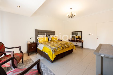 Vila v Meadows, Dubai, SAE 5 ložnice, 362 m² Č.: 586193 - fotografie 17