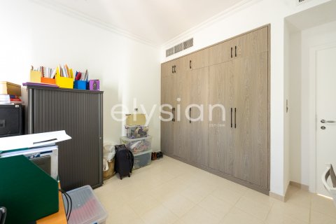 Vila v Meadows, Dubai, SAE 5 ložnice, 362 m² Č.: 586193 - fotografie 21