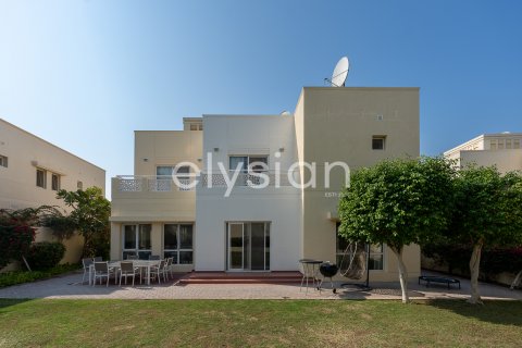 Vila v Meadows, Dubai, SAE 5 ložnice, 362 m² Č.: 586193 - fotografie 28