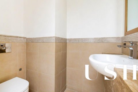 Apartmen di Downtown Dubai (Downtown Burj Dubai), Dubai, UAE 2 bilik tidur, 129 meter persegi № 629093 - foto 17