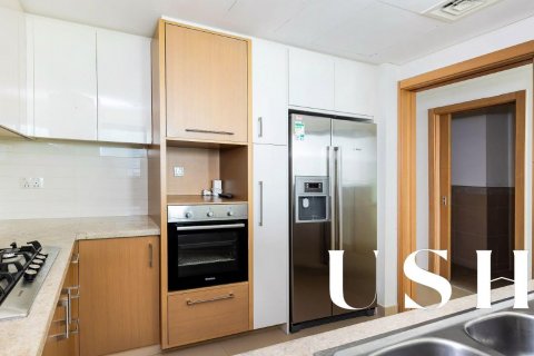 Apartmen di Downtown Dubai (Downtown Burj Dubai), Dubai, UAE 2 bilik tidur, 129 meter persegi № 629093 - foto 18