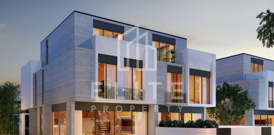 Villa asukohaga Dubai, AÜE: 4 magamistoaga Nr 623509