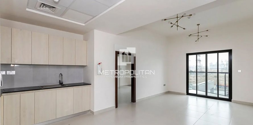 Byt v Jumeirah Village Circle, Dubai, SAE 2 ložnice, 107 m² Č.: 593154