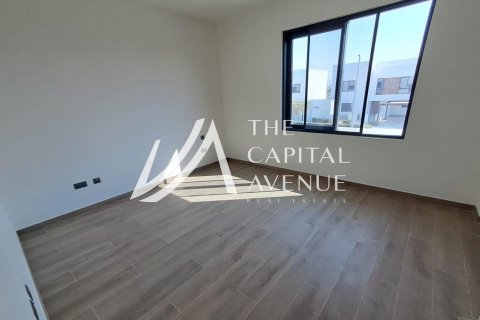 Villa zur Miete in Yas Island, Abu Dhabi, VAE 5 Schlafzimmer, 289 m2 Nr. 605108 - Foto 10