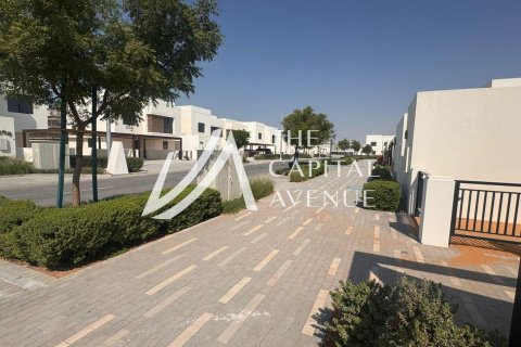 Villa zur Miete in Yas Island, Abu Dhabi, VAE 5 Schlafzimmer, 289 m2 Nr. 605108 - Foto 1