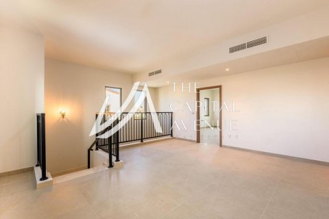 Villa in Khalifa City, Abu Dhabi, UAE 5 bedrooms, 428 sq.m. № 605096 - photo 5