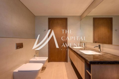Villa in Khalifa City, Abu Dhabi, UAE 4 bedrooms, 317 sq.m. № 605095 - photo 13