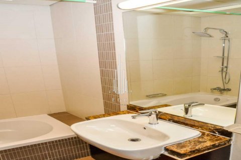 Зняти в оренду квартиру в Аль-Рим, Абу-Даби, ОАЕ 3 спальні, 185м2, № 577294 - фото 17