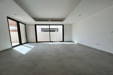Villa on the Saadiyat Island, Abu Dhabi, UAE 4 bedrooms, 538.6 sq.m. № 577293 - photo 9