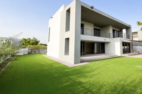 Dubai Hills Estate, Dubai, संयुक्त अरब अमीरात में विला, 5 बेडरूम, 593 वर्ग मीटर, संख्या 623343 - फ़ोटो 1