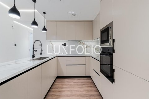Apartemen di Greens, Dubai, UEA 2 kamar tidur, 102 m2 nomor 627582 - foto 2