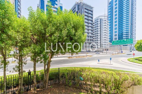 Apartemen di Greens, Dubai, UEA 2 kamar tidur, 102 m2 nomor 627582 - foto 18