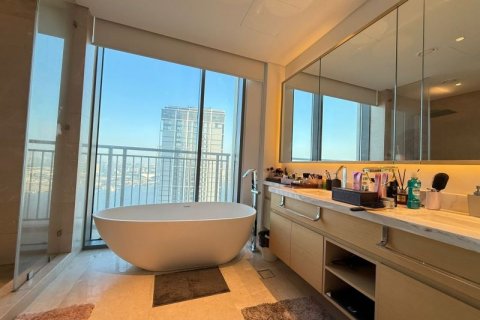 Dubai、UAE にあるマンション販売中 4ベッドルーム、278.7 m2、No590189 - 写真 13