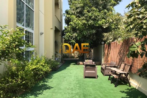 Vila v Jumeirah, Dubai, SAE 938.7 m² Č.: 575996 - fotografie 4