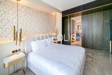 Apartment in Palm Jumeirah, Dubai, UAE 1 room, 46 sq.m. № 628000 - photo 13