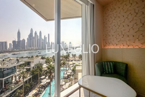 Apartment in Palm Jumeirah, Dubai, UAE 1 room, 46 sq.m. № 628000 - photo 11