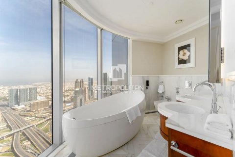 Apartment in Downtown Dubai (Downtown Burj Dubai), UAE 4 bedrooms, 264 sq.m. № 593502 - photo 13