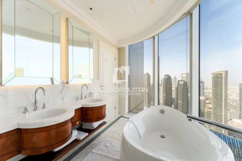 Apartment in Downtown Dubai (Downtown Burj Dubai), UAE 4 bedrooms, 264 sq.m. № 593502 - photo 12