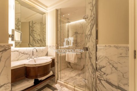 Apartment in Downtown Dubai (Downtown Burj Dubai), UAE 4 bedrooms, 264 sq.m. № 593502 - photo 24