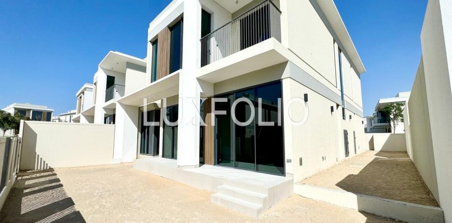 Vila v Tilal Al Ghaf, Dubai, SAE 4 ložnice, 373 m² Č.: 627758