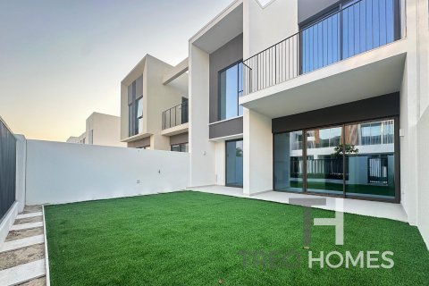 Řadový dům v The Valley, Dubai, SAE 3 ložnice, 176 m² Č.: 597661 - fotografie 1