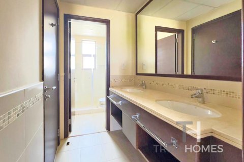 Řadový dům v Reem, Dubai, SAE 3 ložnice, 200 m² Č.: 597659 - fotografie 10