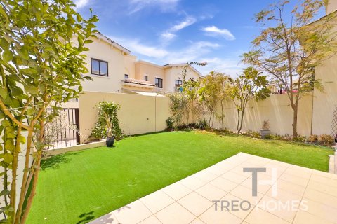 Řadový dům v Reem, Dubai, SAE 3 ložnice, 200 m² Č.: 597659 - fotografie 15