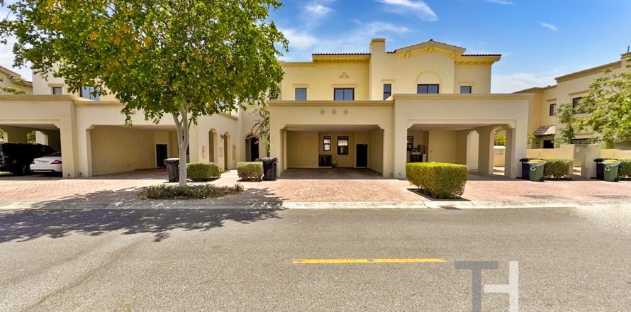 Řadový dům v Reem, Dubai, SAE 3 ložnice, 200 m² Č.: 597659