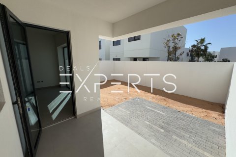 تاون هاوس للإيجار في جزيرة ياس، أبو ظبي، الإمارات العربية المتحدة 3 غرفة نوم ، 168.8 متر مربع ، رقم 576892 - صورة 12